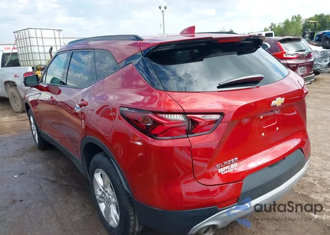 2021 Chevrolet Blazer Fwd 2Lt from USA, damaged, VIN 3GNKBCRS0MS505759